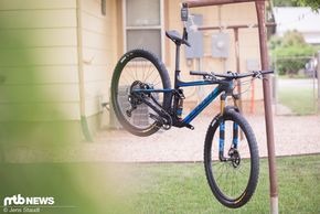 Leichte 9,47 kg wiegt das World Cup-Komplettbike mit XTR-Ausstattung in Rahmengröße M