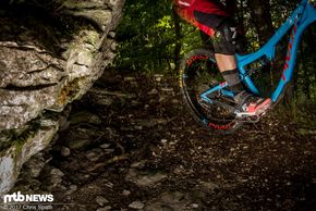 Klickt man aus, bietet die Stealth C4-Sohle Halt am Pedal.