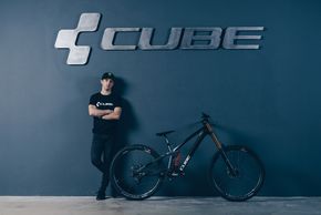 Vermutlich werden wir Danny auf einem Cube Two15 mit 27,5"-Hinterrad und 29"-Vorderrad sehen.