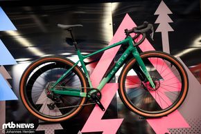 Das Nicasio - das meistverkaufste Bike von Marin - kommt mit neuer Geometrie in zwei Farben - Grün und Kupfer.