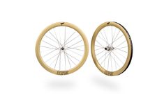 Titelbild für Artikel: Tune x Tekkerz Limited Edition: Goldene Laufräder mit Racing-Genen