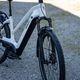 SR Suntour XCR34 und Shimano Deore XT 4-Kolbenbremsen sorgen für Kontrolle auf jedem Untergrund.