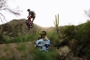 talon-switchblade-phx-web-PivotCycles-3514