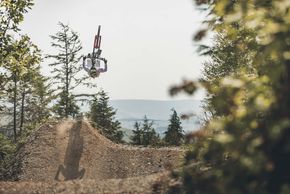 DG Endura CustomLines DyfiBikePark-98