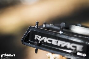 6 mm lange Pins sollen für Haftung sorgen
