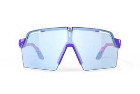Der Brille wurden neue Nasenpads und ergonomisch geformte Bügel mit rutschfesten Ultra-Grip-Enden verpasst.