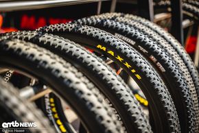 Maxxis zeigt, ebenso wie ...