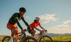 Titelbild für Artikel: Strava veröffentlicht neue Daten: Radfahren boomt vor allem bei jungen Menschen – und Frauen holen auf