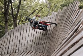 Jeffsy Uncaged 13 Action 03