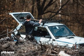 Wenn es um den lokalen Trailbau und Ausflüge im Fiat Panda 4x4 geht …