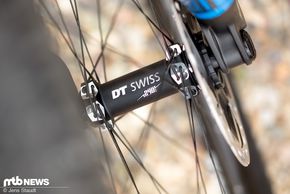 An World Cup- und Team-Bikes ist der DT Swiss XRC 1200 Carbon-Laufradsatz ab Werk verbaut