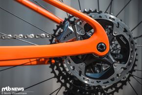 Am Hinterbau wird auf eine Flatmount-Aufnahme gesetzt.