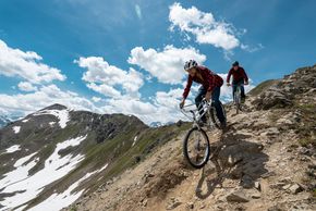 Wer hätte sich auf diese Trails mit diesen Bikes getraut?