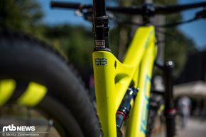 "Designed in the UK": das gelbe Bike kommt von der Britischen Insel.