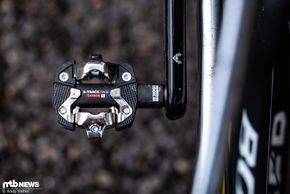 Auch bei den Pedalen wird nicht gespart