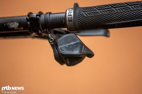Mit dem SRAM AXS Pod Rocker kommt das Schaltwippen-Feeling für die Pods