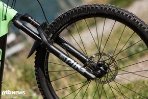 RockShox Pike Select+ mit 140 mm Federweg und kurzem Offset