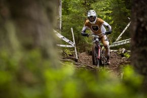 20240607 UCI DHEDR  WC Leogang SR30222