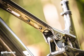 Tool-Mount unter dem Oberrohr