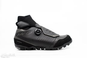 Die Shimano SH-MW701-Winterschuhe sind der ideale Begleiter für nass-kalte Herbst- und Winter-Tage