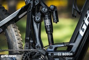 ... RockShox-Dämpfer – ohne Flight Attendant – zum Einsatz.
