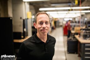 Charlie Cheek ist Global Director of Testing und der Oberboss der Test-Abteilung.