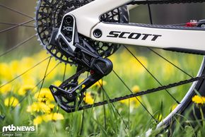 State of the Art an aktuellen High-End-MTBs – der über jeden Zweifel erhabene SRAM Transmission XO-Antrieb.