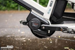 Kraftvoll im Alltag: Der Bosch Cargo Line Motor mit 85 Nm meistert selbst steile Anstiege mit voller Beladung.
