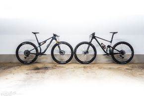 Wer setzt sich am Ende durch? Als ausgewogeneres, schnelleres XC-Bike lässt das Merida Ninety-Six RC 9000 dem Ghost Lector FS World Cup keine Chance