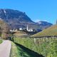 Runde bei Kaltern, Südtiroler Weinstrasse