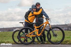 Chris / Endura & Julian / Scott