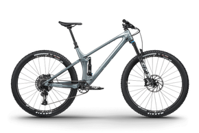 YT Izzo 29 CF Core 2