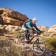 Bergab ist das Trailbike immer sportlich und straff – aber nie überfordert