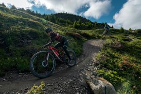 Da war das Wetter noch gut: Ordentlich Trails düsen!
