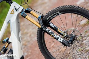 Fox 38 Factory Grip X2 mit 180 mm Federweg