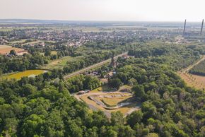 Kraftwerk, Bahnlinie, BMX-Strecke und knapp 3.000 Einwohner. Plessa.