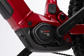 Der Bosch Performance Line CX Gen5 bietet gewohnt Power – und seit der neuen Version auch endlich Ruhe auf dem Trail.