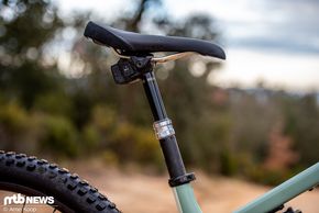 Die RockShox Reverb AXS hätte durchaus mehr Hub vertragen können.